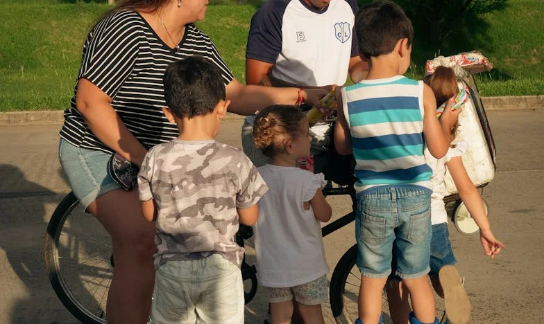 O Aniversário que Mudou Tudo – À Sombra dos Costumes de Família